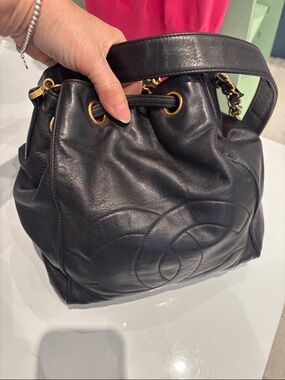 CHANEL Black Leather Drawstring Shoulder Bag with Gold Hardware